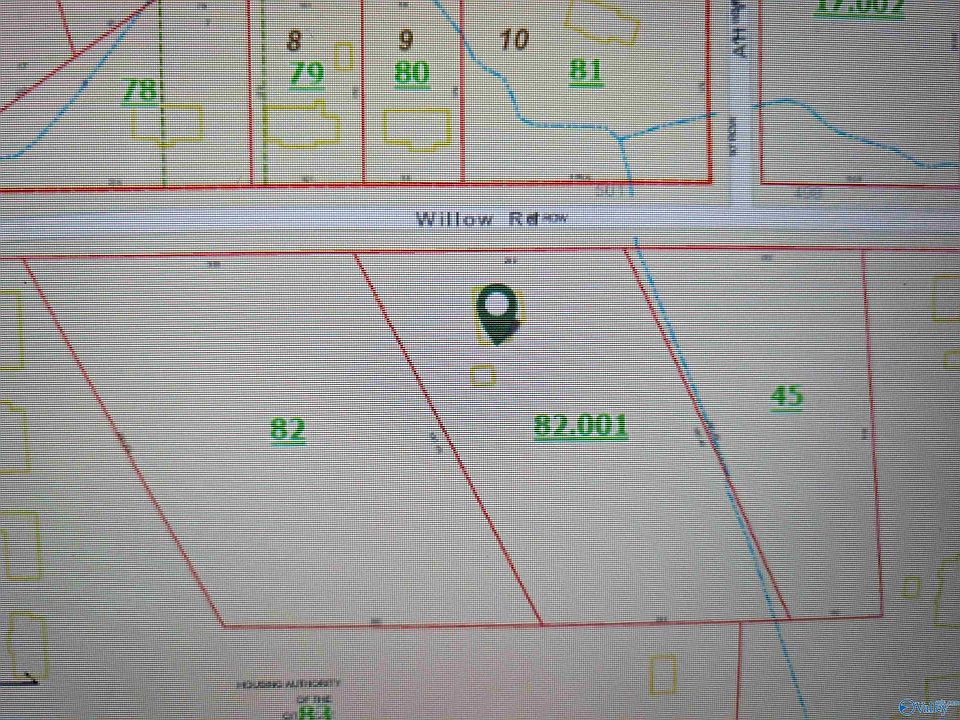 1st image of 504 Willow Rd