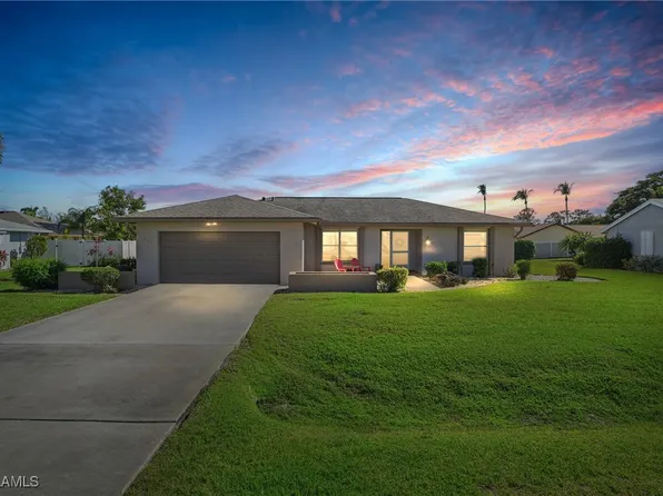 2177 Trailwinds Dr, Fort Myers, FL 33907