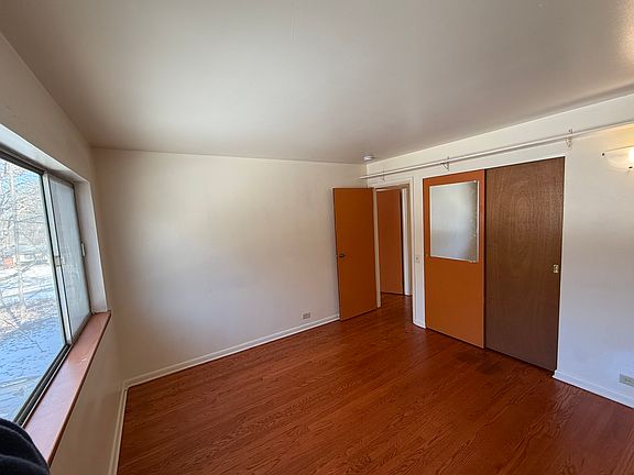 3rd image of 25 Braeburn Dr