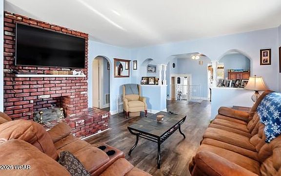 4th image of this home