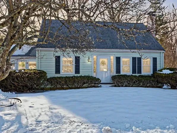 17 Blackman Rd, Canton, MA 02021