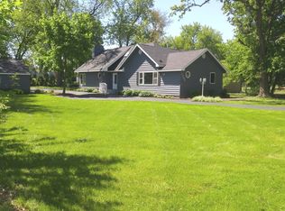 1703 River Terrace Dr, Johnsburg, IL 60051