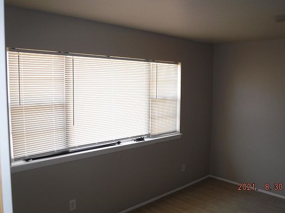 4th image of 607 Mimosa Dr