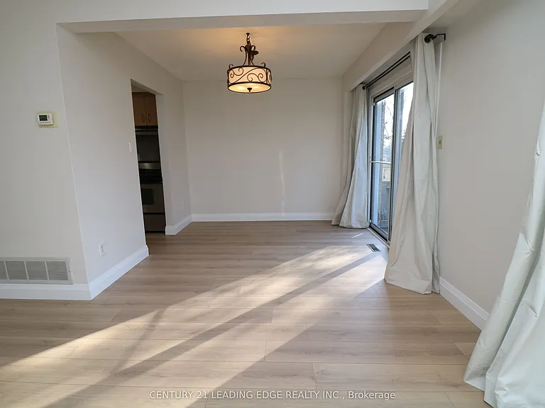 175 Alexmuir Blvd #50 — Photo 5
