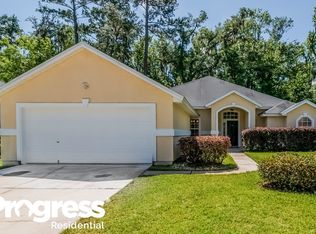 3068 Majestic Oaks Ln, Green Cove Springs, FL 32043