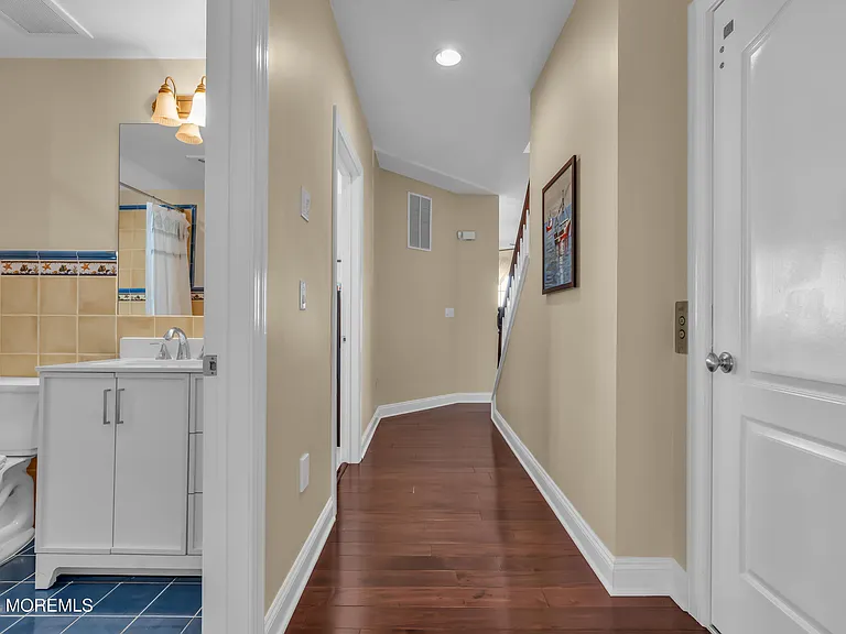 2 Tradewinds Ln — Photo 34
