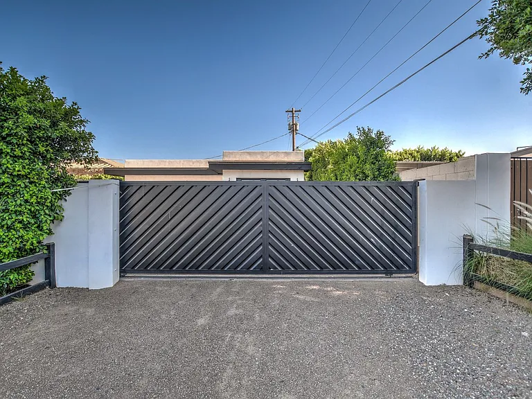 6929 E Mariposa Dr — Photo 51