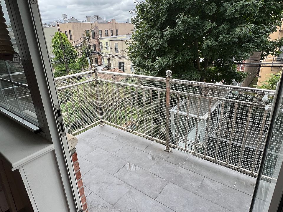 1st image of 25-34 36th St #2-B