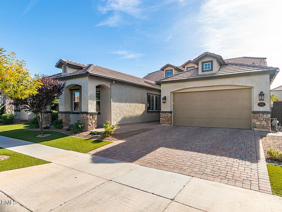 1st image of 10735 E MESETO Avenue