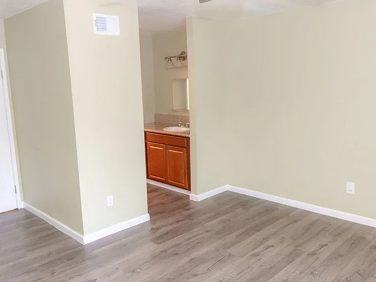 762 Picador Blvd — Photo 16