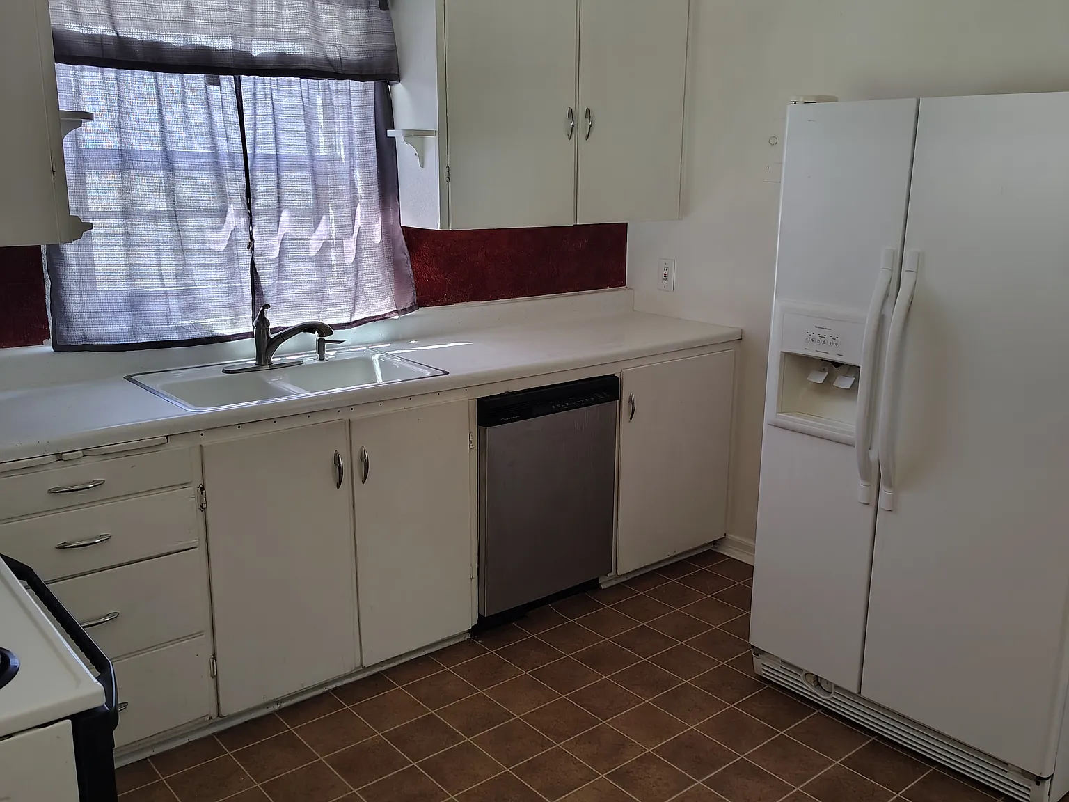 3 bed, 1543 sqft, $1,950 — Photo 4