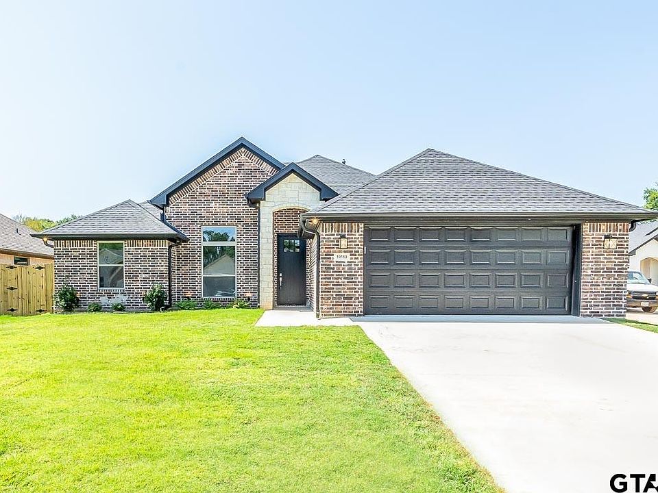 1st image of 19159 Ambrosia Dr