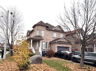 2 Fallstar Cres, Brampton, ON L7A 2J5