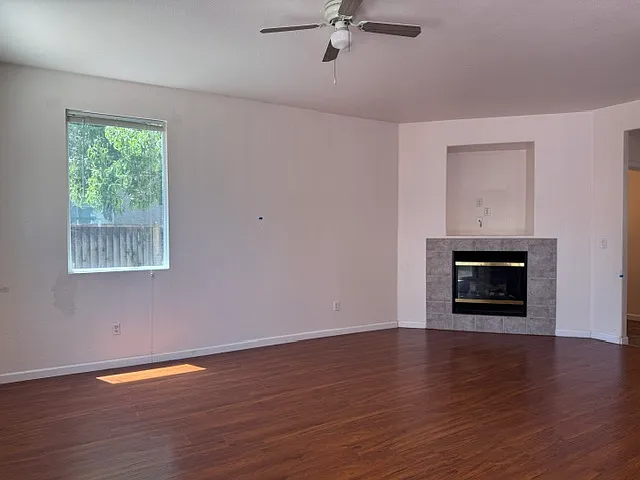 9745 Marianna Way — Photo 10