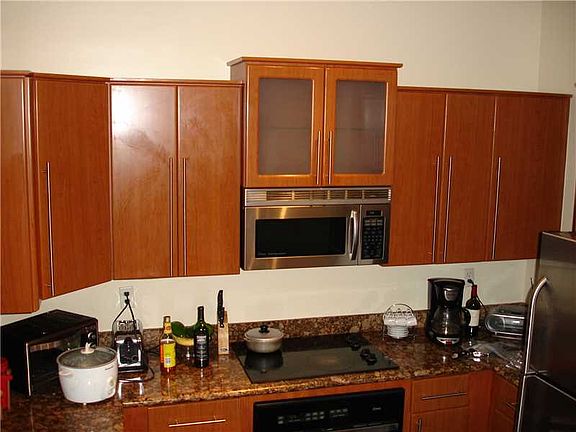 5th image of 15529 Miami Lakeway N #20612