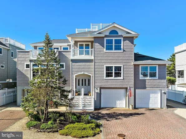 18 E Coughlan 72nd St, Beach Haven, NJ 08008