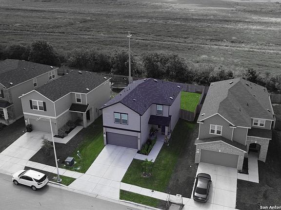2nd image of 4404 KLEIN MDWS