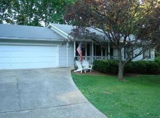 3458 Green Apple Rd, Gainesville, GA 30506