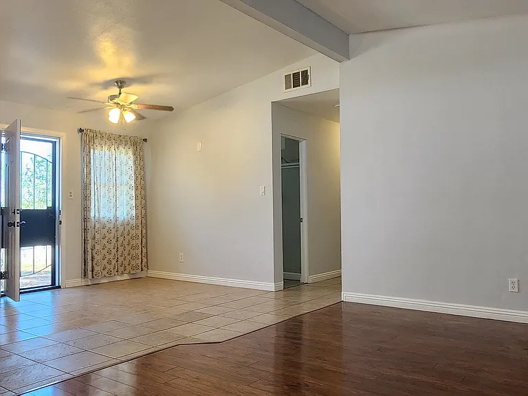Dining and Entry Area, high ceiling