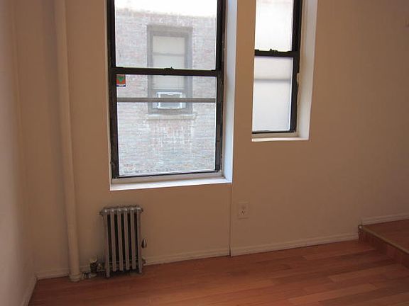 2nd image of 348 E 66th St Front 3C
