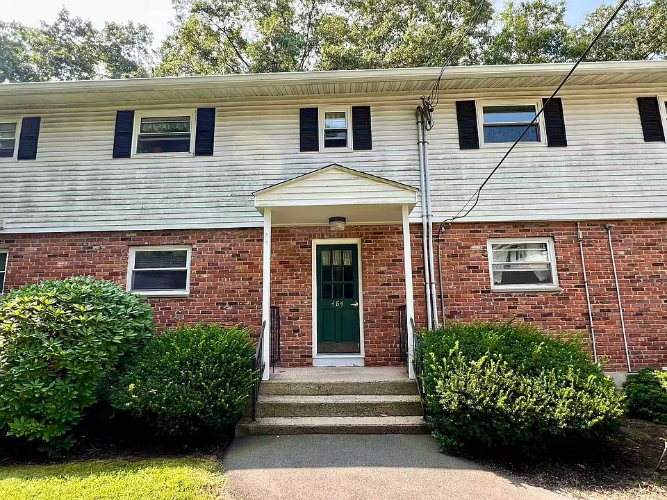 484 Oak Ave #53