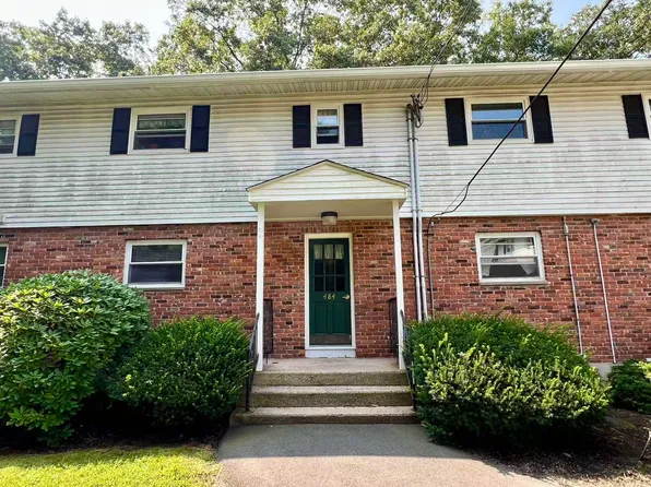 484 Oak Ave APT 53, Cheshire, CT 06410