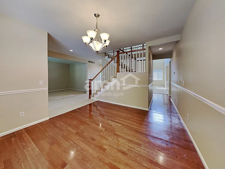1556 S Catawba Cir — Photo 7