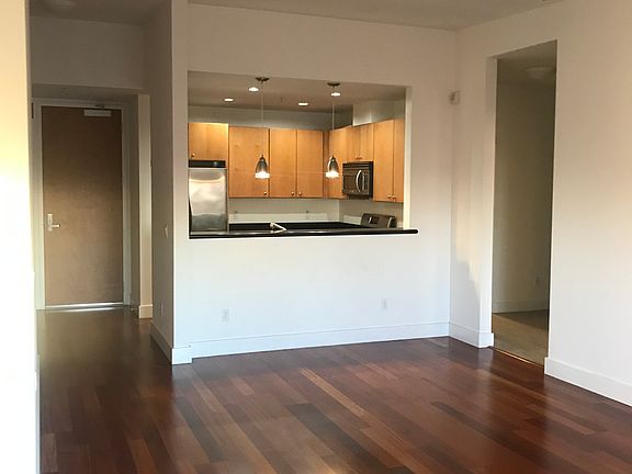 livingroom looking towards kitchen