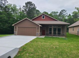 6 Firewood Rd, Huntsville, TX 77340