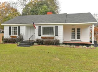 291 3rd Ave, Moundville, AL 35474