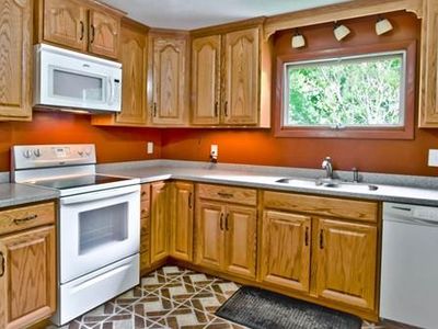 34 Cedar St, Hopkinton, MA, 01748