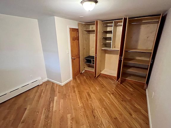 4th image of 290 Bay 20th St Floor 1