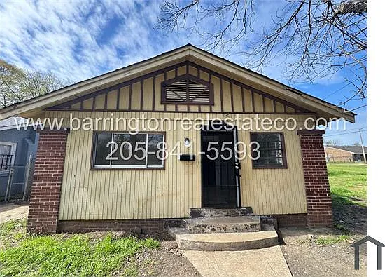 4344 Pulaski St — Photo 1