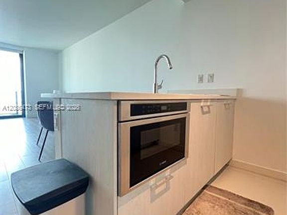 5th image of 501 NE 31st St #Cu-1202