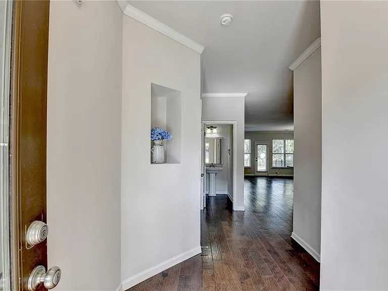 5535 Lightheart Ct — Photo 5