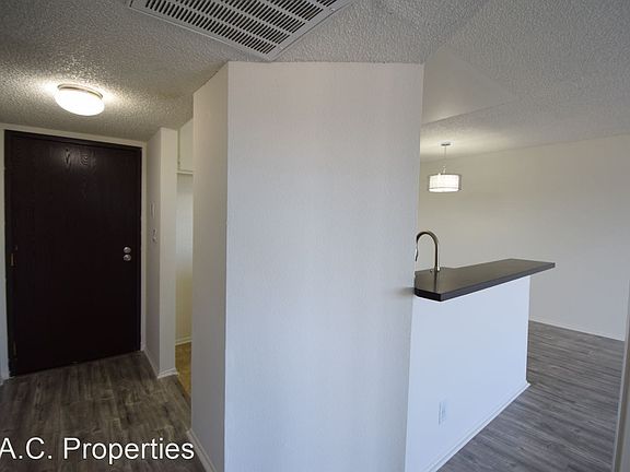 4th image of 11760 Hamlin St APT 308
