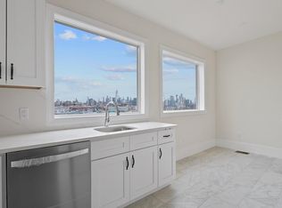 386 Ogden Ave UNIT 1, Jersey City, NJ 07307
