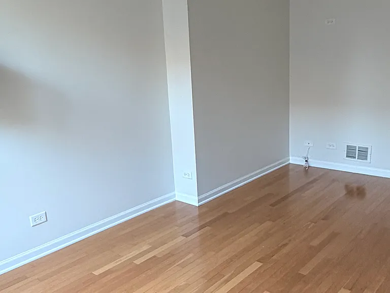 2564 Waterbury Ln — Photo 9