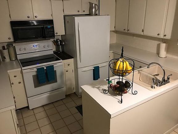3rd image of 1533 Janice Ct