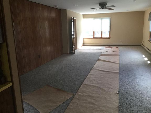4th image of 201 W Main St APT A