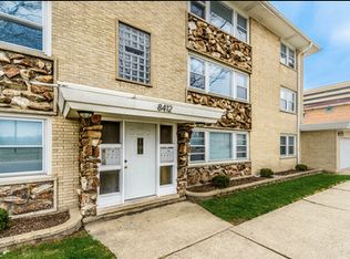 8412 W Gregory St APT 2N, Chicago, IL 60656