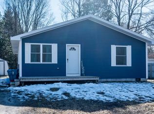 2811 W Knox Rd, Beaverton, MI 48612