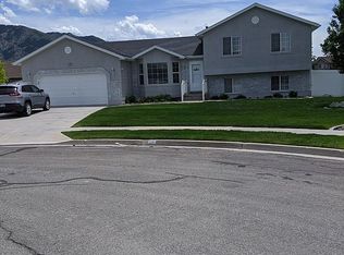 339 W 2350 N, Harrisville, UT 84414