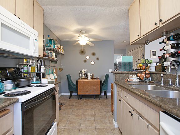 2nd image of 3770 32nd St APT 2