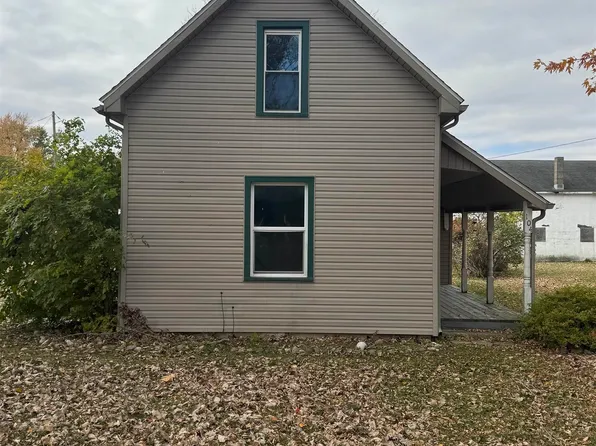 104 S State St, Goldsmith, IN 46045