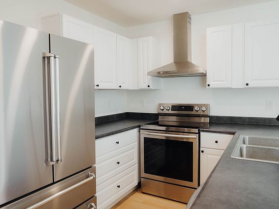 2nd image of 4020 N 23rd Ave APT 101