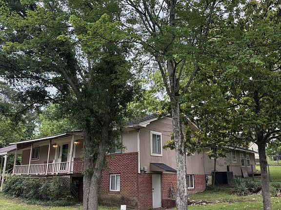 3rd image of 208 Santa Anita Dr