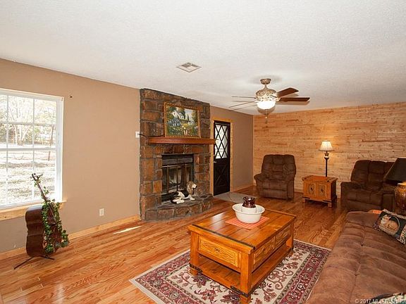 3rd image of 11834 S 267 East Ave