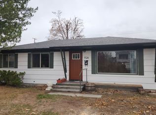 926 Longstaff St, Missoula, MT 59801