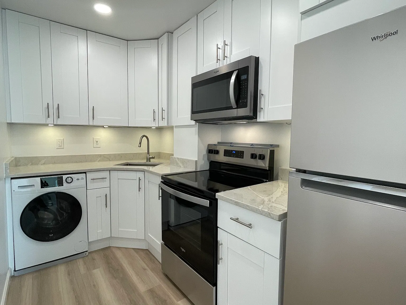 1 bed, 600 sqft, $1,875 — Photo 2
